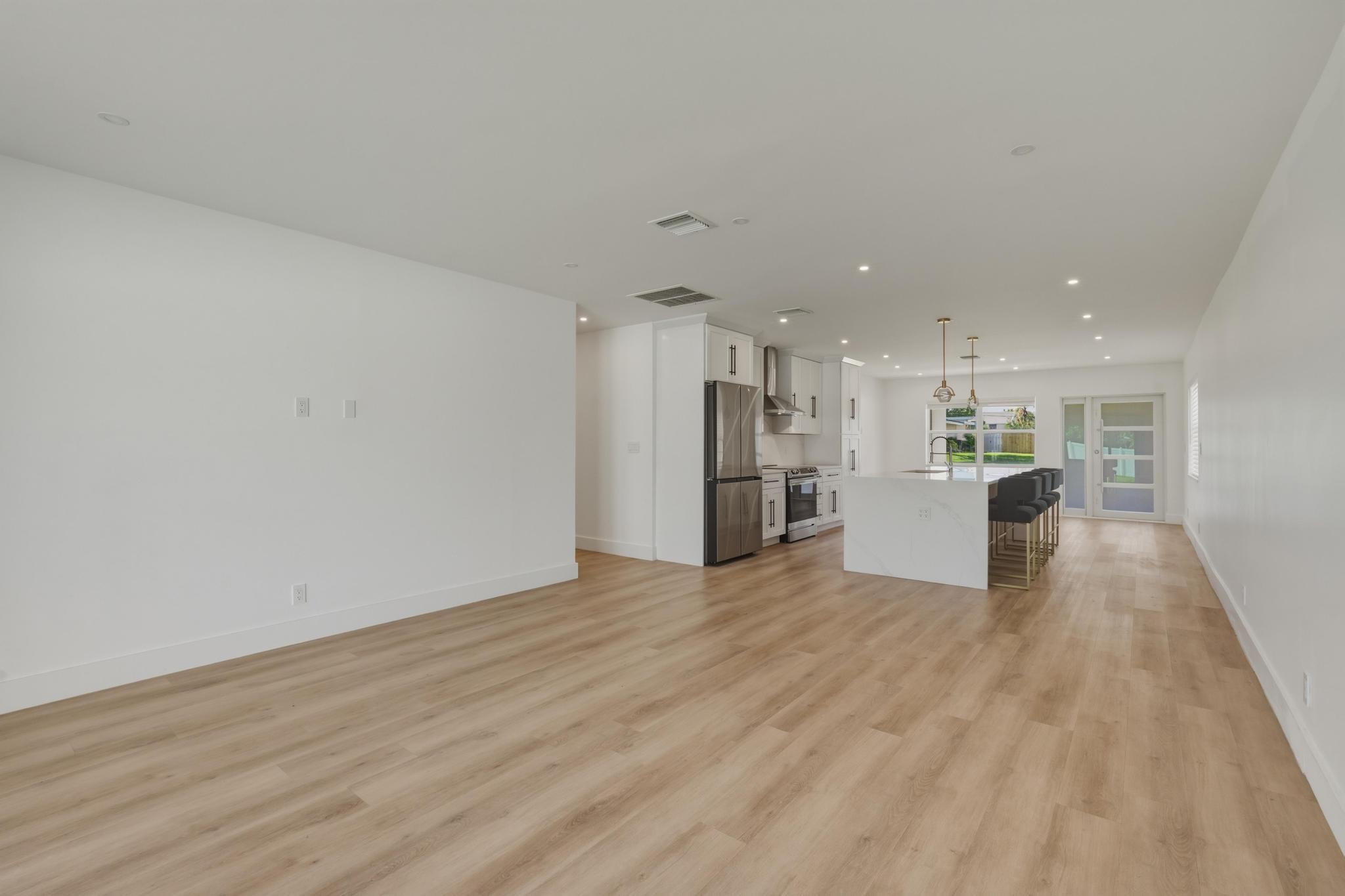 461 Southwest 1st Street, Unit 461 Boca Raton, FL 33432 - Photo 10 of 23 DSC00007