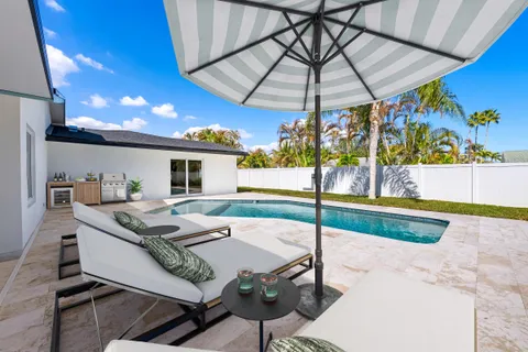 $1,695,000 | 1607 Seabrook Road, Jupiter, FL 33469