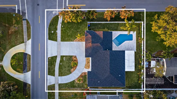 $1,695,000 | 1607 Seabrook Road, Jupiter, FL 33469