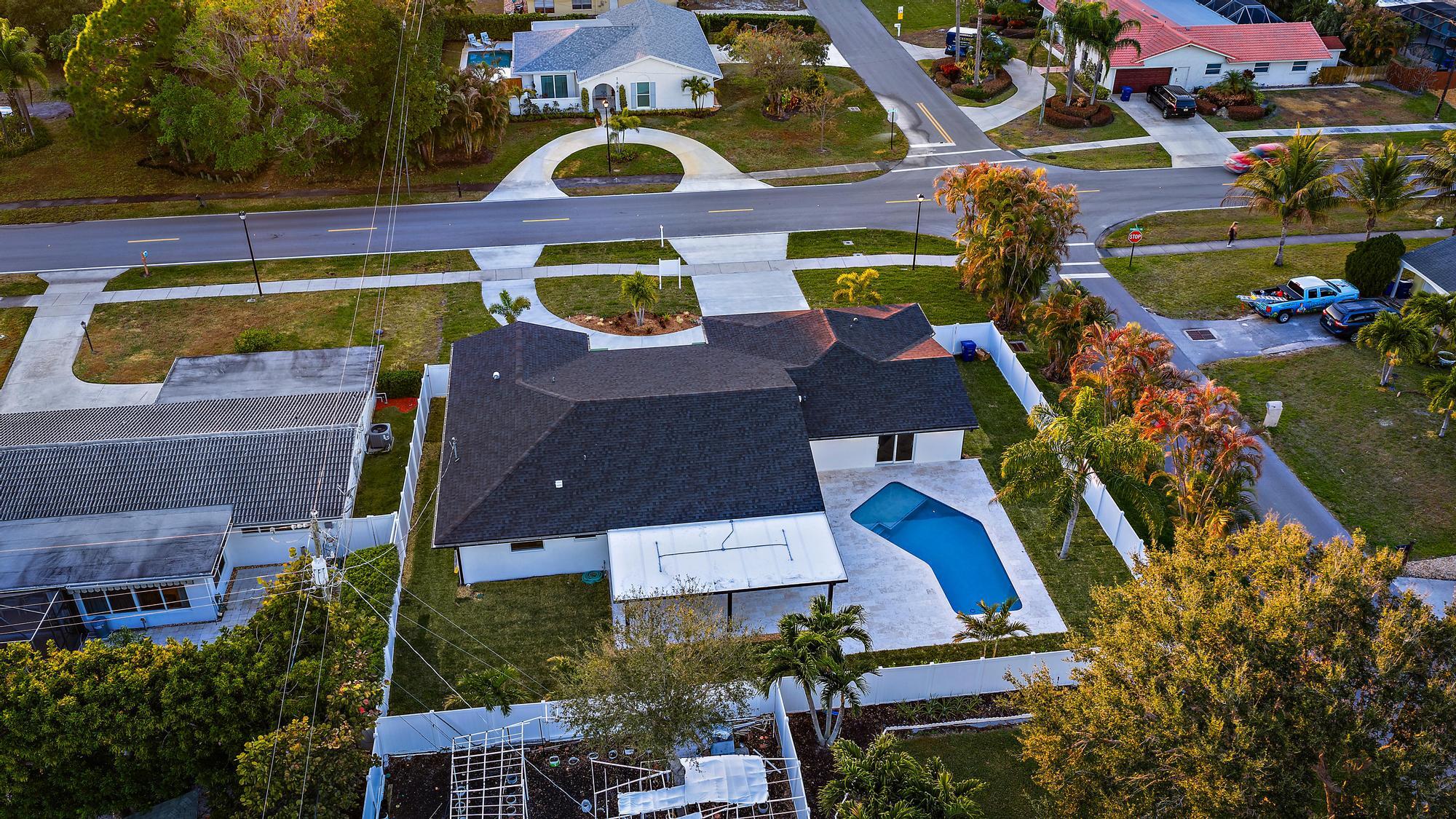 1607 Seabrook Road Jupiter, FL 33469 - Photo 38 of 62 Aerial View