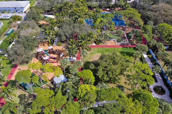 $1,695,000 | 1607 Seabrook Road, Jupiter, FL 33469