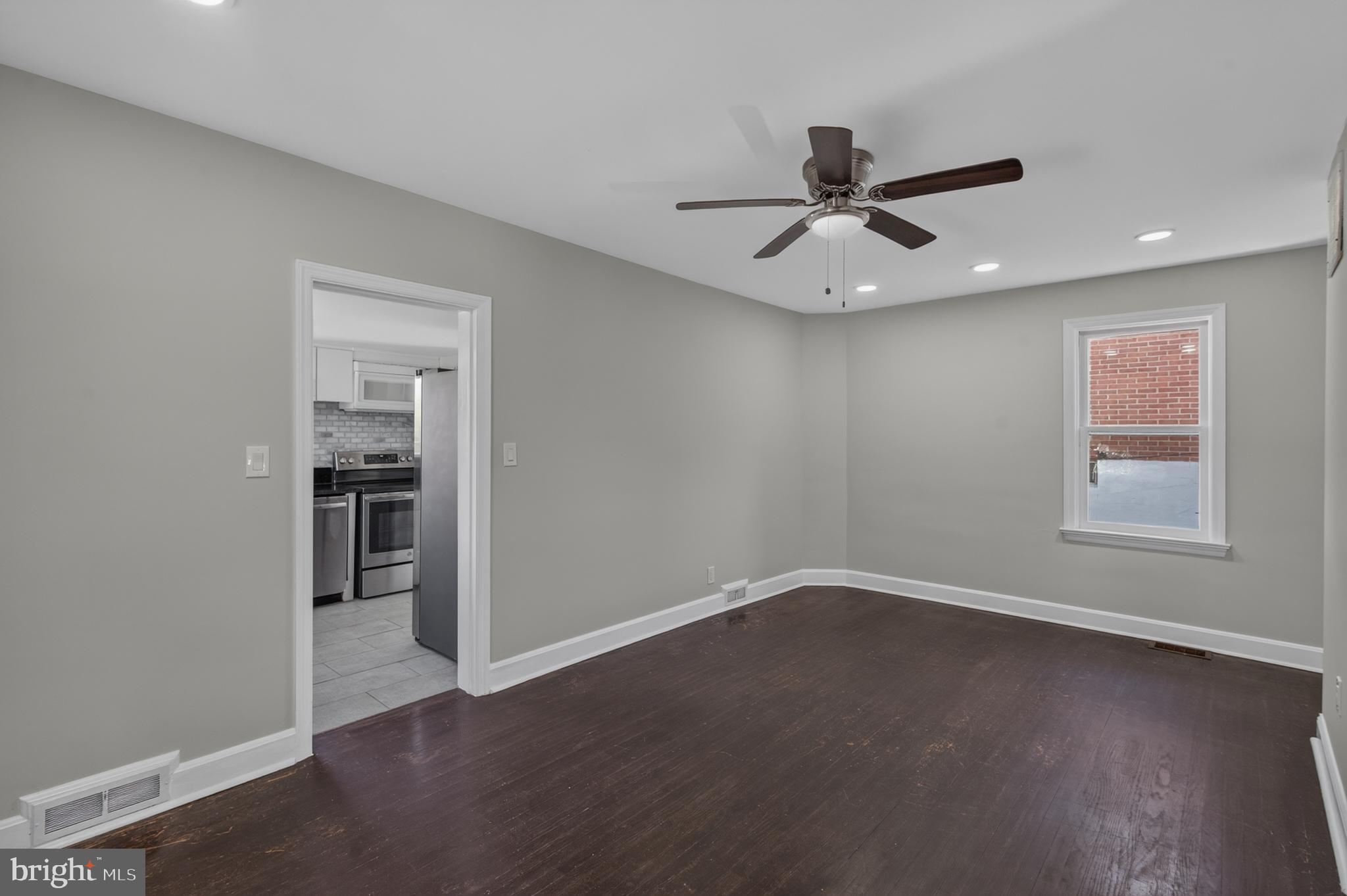 620 North Maple Avenue Brunswick, MD 21716 - Photo 17 of 55