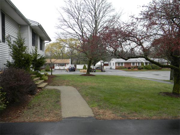 14 Wayne Road Peabody, MA 01960 - Photo 12 of 13 Gallery Image 12