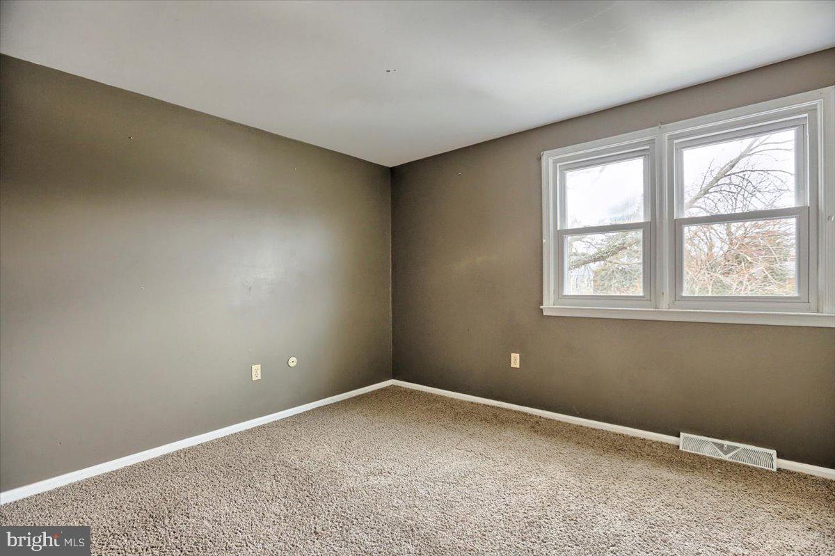 887 Hornig Road Lancaster, PA 17601 - Photo 17 of 30 Gallery Image 17
