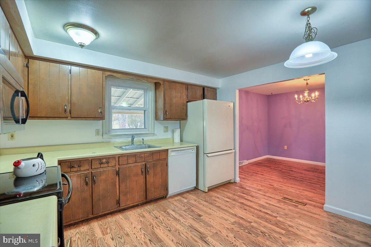887 Hornig Road Lancaster, PA 17601 - Photo 10 of 30 Gallery Image 10