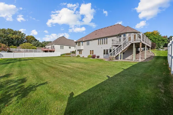 $725,000 | 3151 Bent Tree Hills Drive, New Brighton, MN 55112