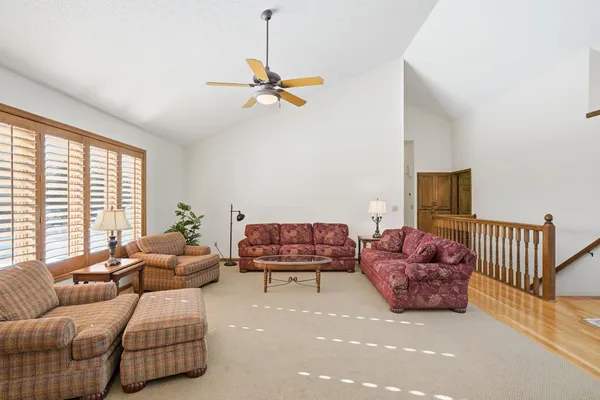 $725,000 | 3151 Bent Tree Hills Drive, New Brighton, MN 55112