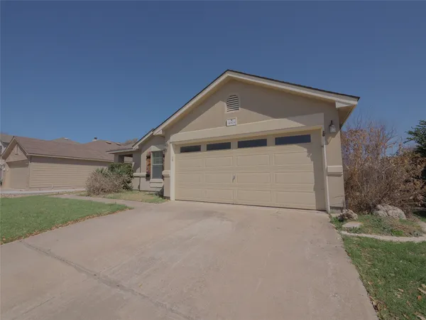 $1,795 | 4604 Woodstock Drive, Georgetown, TX 78633