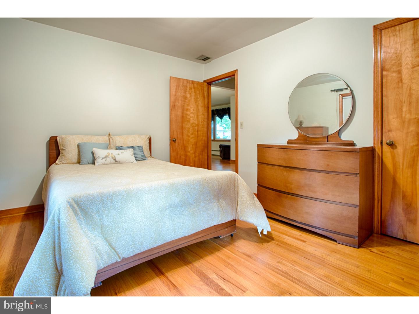 1235 Ridge Avenue Whitehall, PA 18052 - Photo 10 of 21 Gallery Image 10