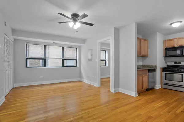 $1,984 | 7616 North Marshfield Avenue, Unit 308, Chicago, IL 60626