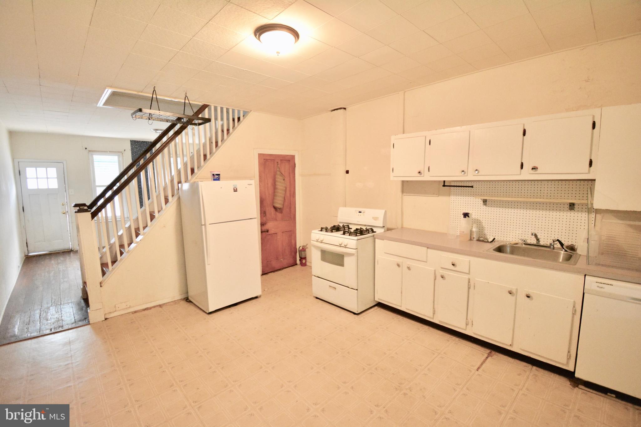 3118 North Shedwick Street Philadelphia, PA 19132 - Photo 4 of 13