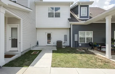 $2,000 | 975 Ashland Pl Drive, Nashville, TN 37218