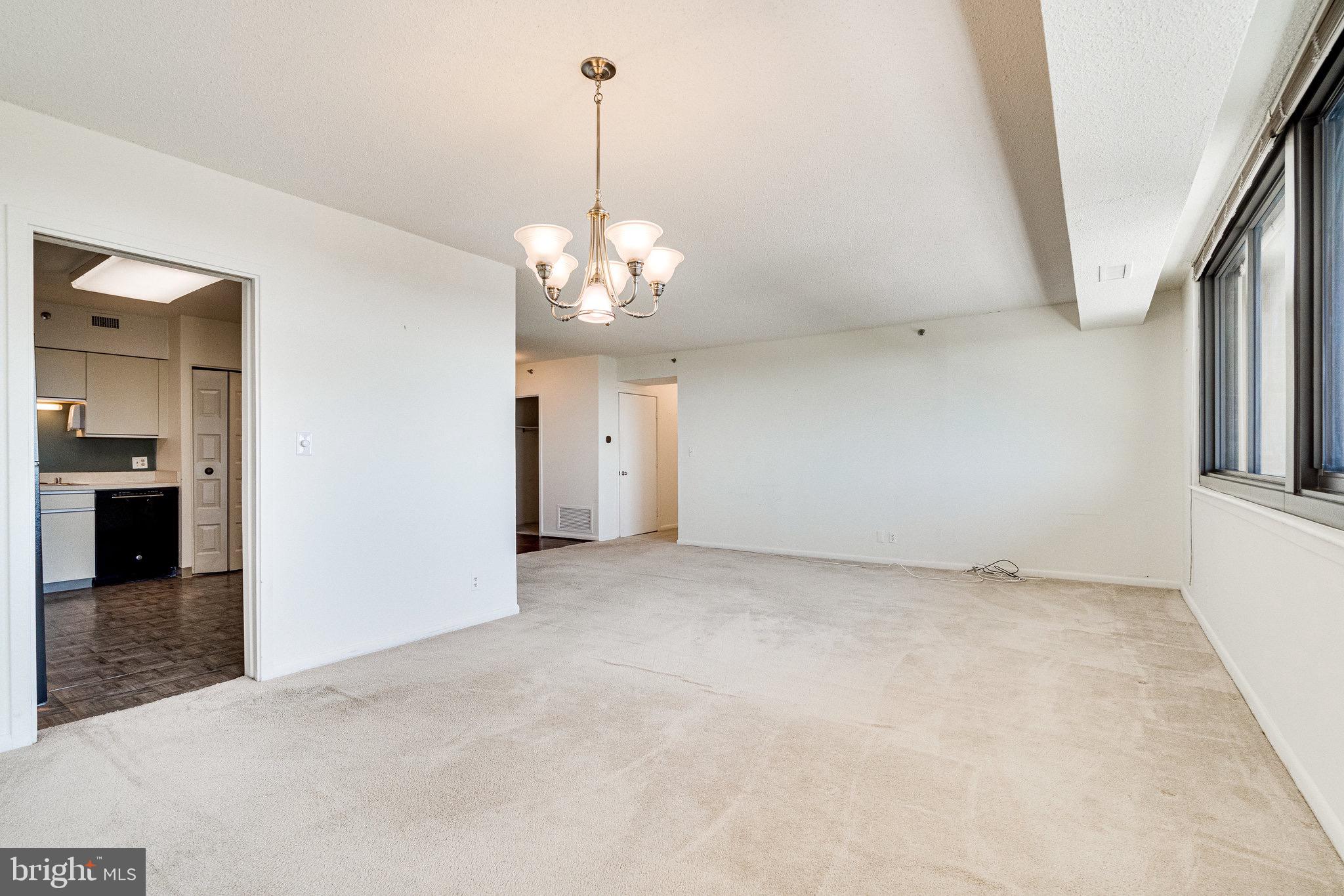 5501 Seminary Road, Unit 2206S Falls Church, VA 22041 - Photo 15 of 52 Dining Room with Kitchen Access