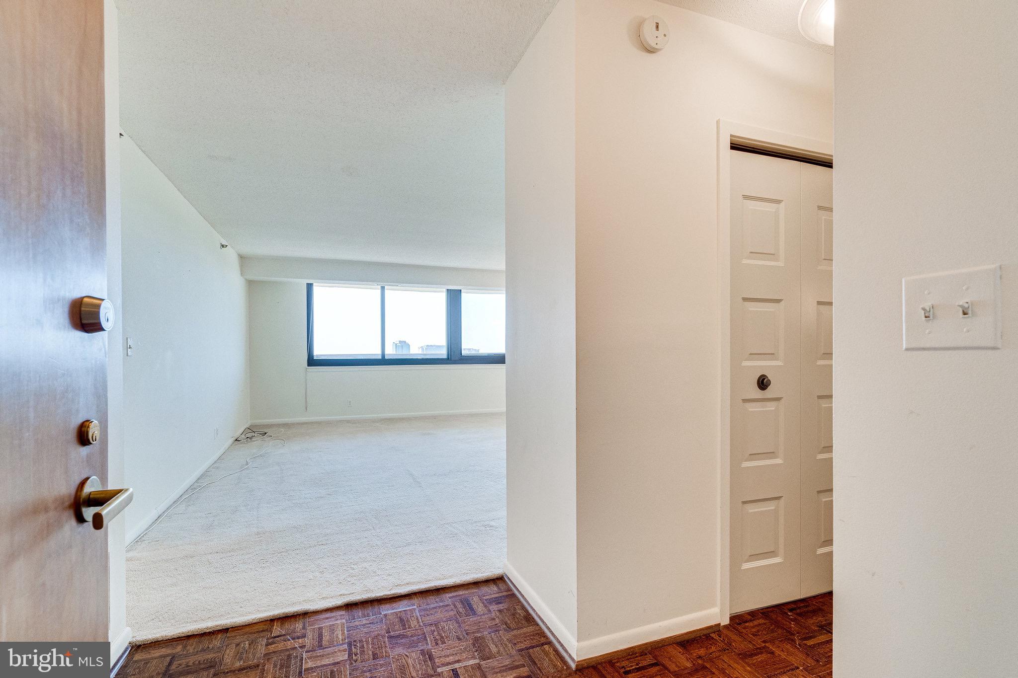 5501 Seminary Road, Unit 2206S Falls Church, VA 22041 - Photo 7 of 52 Welcome to Unit 2206 S