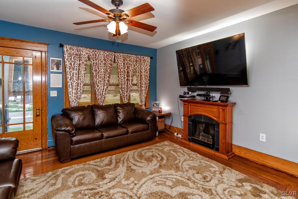 439 East Lawn Road Nazareth, PA 18064 - Photo 12 of 44 Gallery Image 12