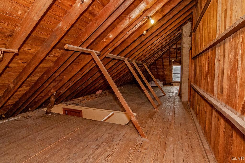 439 East Lawn Road Nazareth, PA 18064 - Photo 25 of 44 Gallery Image 25