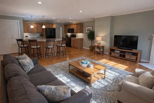 $3,300 | 7 Conant Road, Unit 21, Winchester, MA 01890