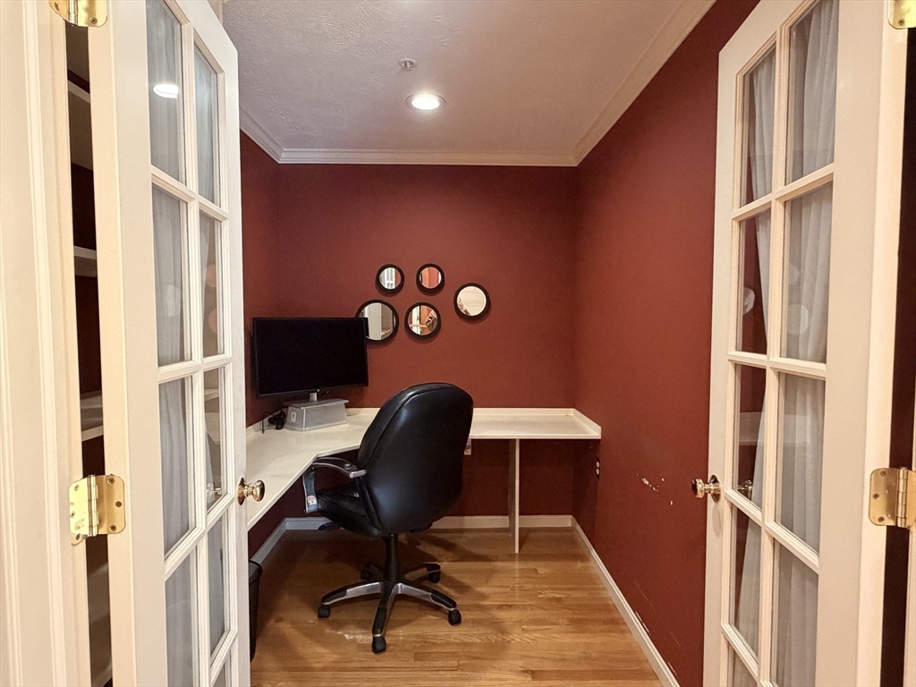 7 Conant Road, Unit 21 Winchester, MA 01890 - Photo 8 of 27