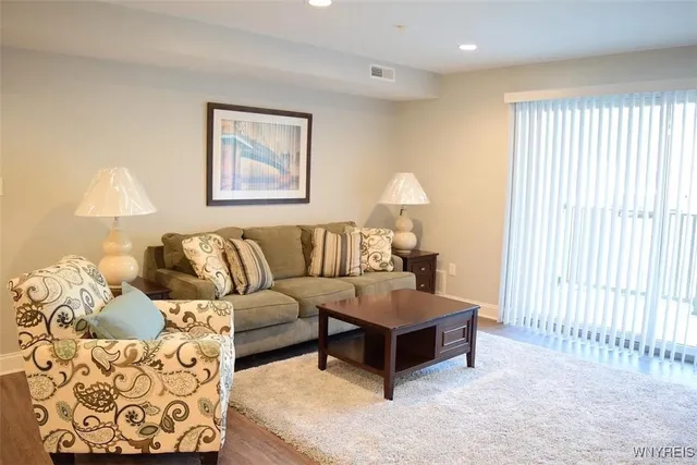 $1,595 | 6626 Erie Road, Evans, NY 14047