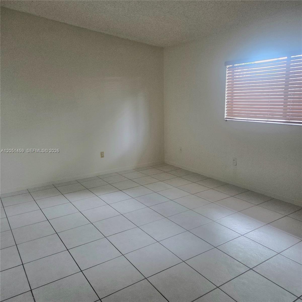 7412 Southwest 105th Place Miami, FL 33173 - Photo 14 of 19