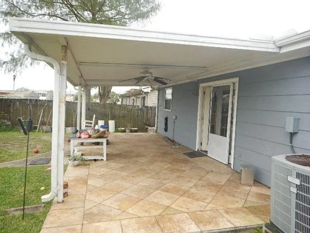 $2,450 | 1404 Drake Lane, Gretna, LA 70056