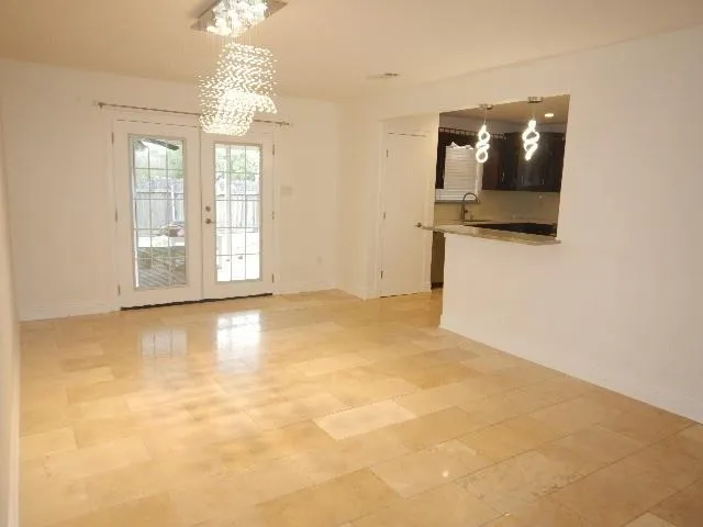 $2,450 | 1404 Drake Lane, Gretna, LA 70056