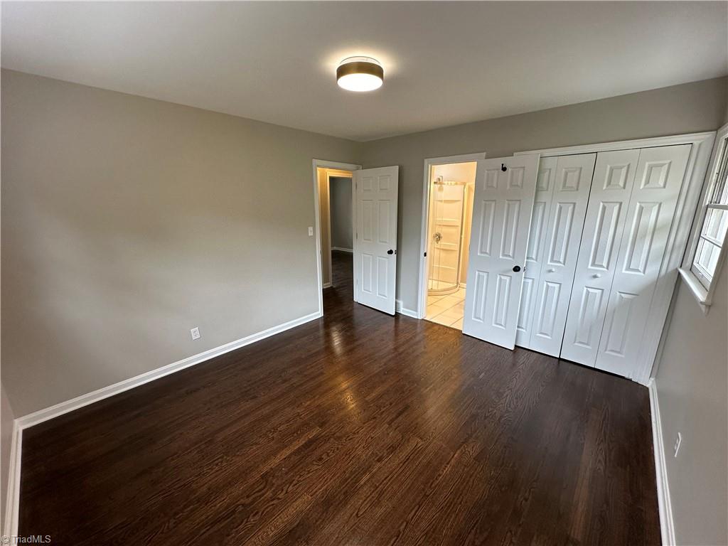 314 Summit Road High Point, NC 27265 - Photo 19 of 23 Master Interior