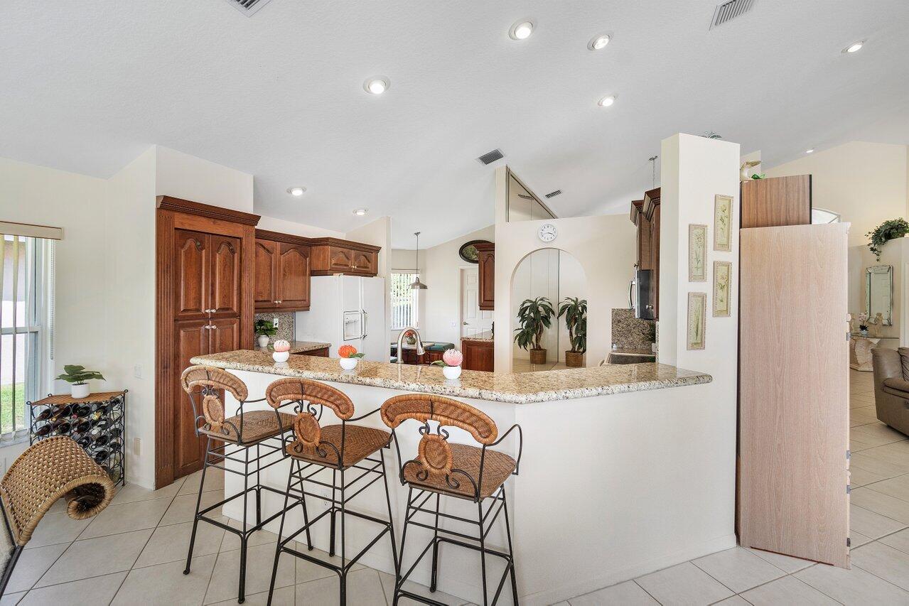 7337 Falls Road West Boynton Beach, FL 33437 - Photo 21 of 44 014-7337FallsRoadWest-BoyntonBeach-FL-33
