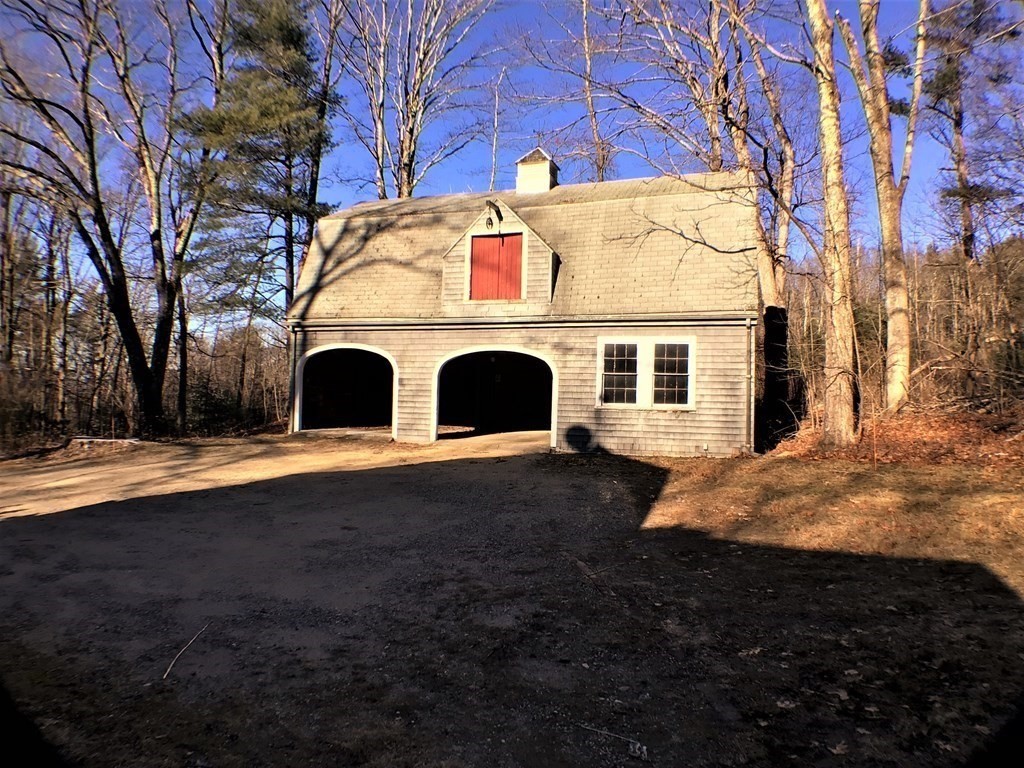 44 West Street Petersham, MA 01366 - Photo 16 of 21