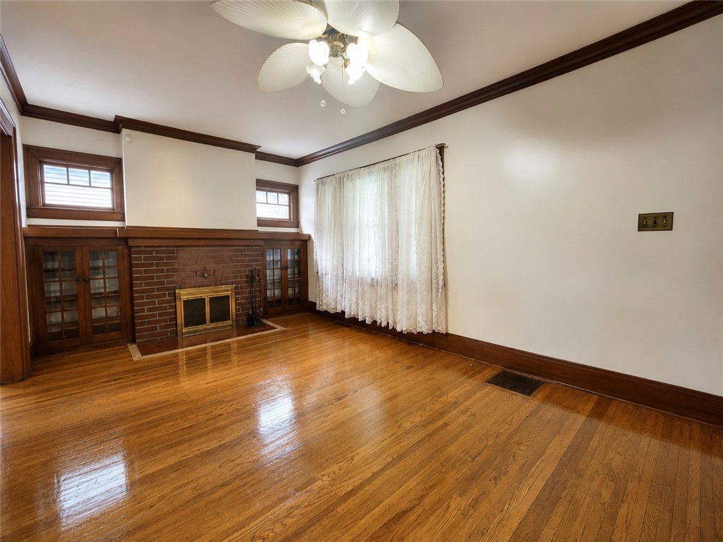 179 Roxborough Road Rochester, NY 14619 - Photo 10 of 35