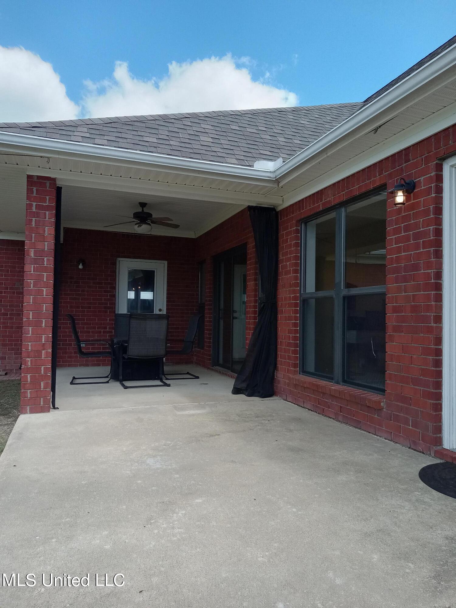 496 Cleveland Crossing Road Cleveland, MS 38732 - Photo 39 of 50 20240808_150315