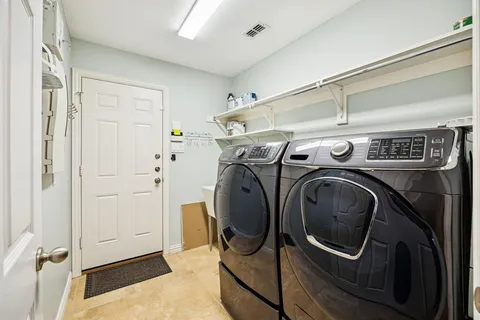 $2,950 | 930 Crestmoor Drive, Allen, TX 75013