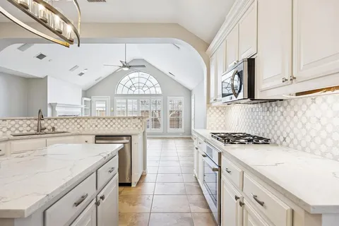 $2,950 | 930 Crestmoor Drive, Allen, TX 75013