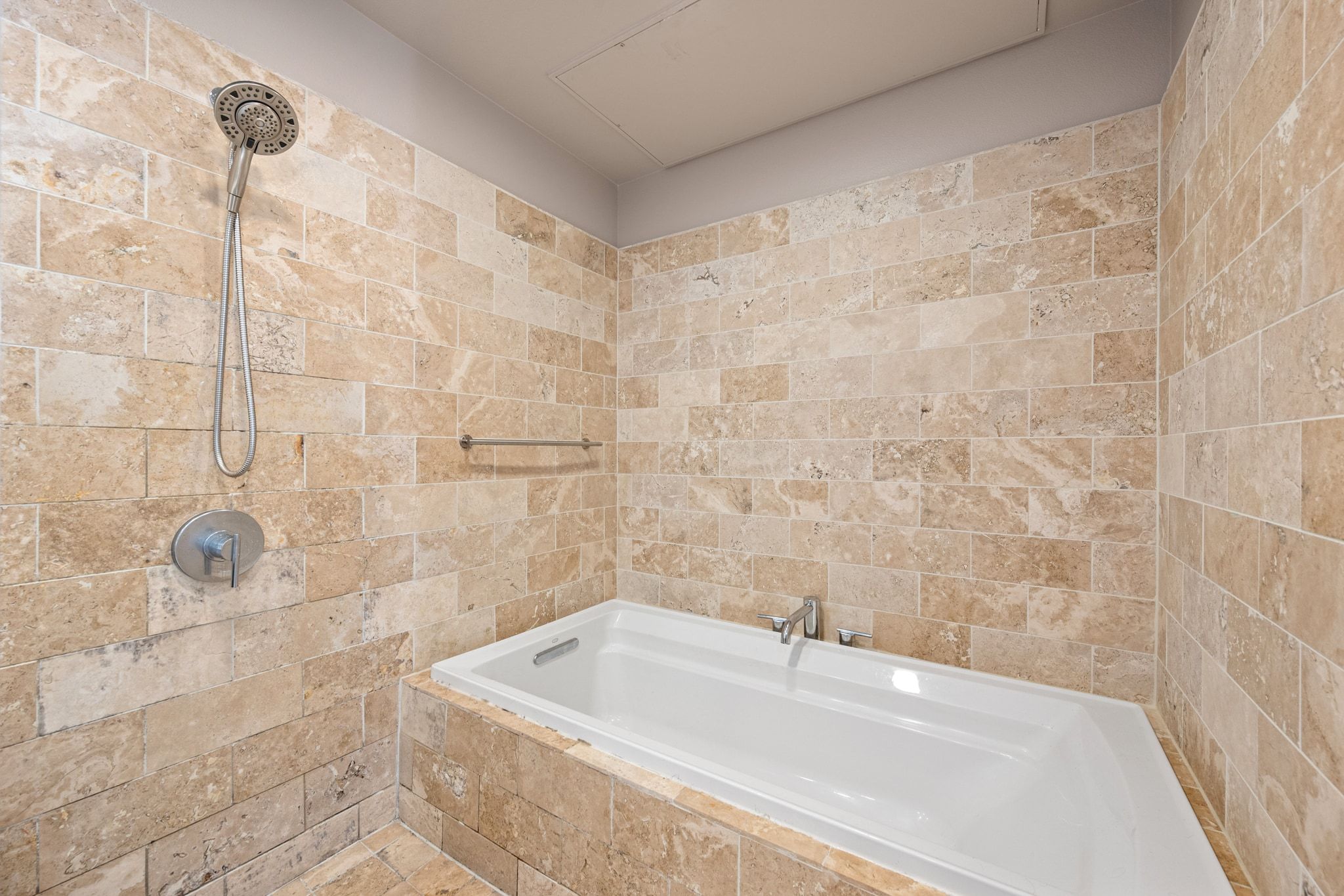 1600 Barton Springs Road, Unit 4401 Austin, TX 78704 - Photo 21 of 34