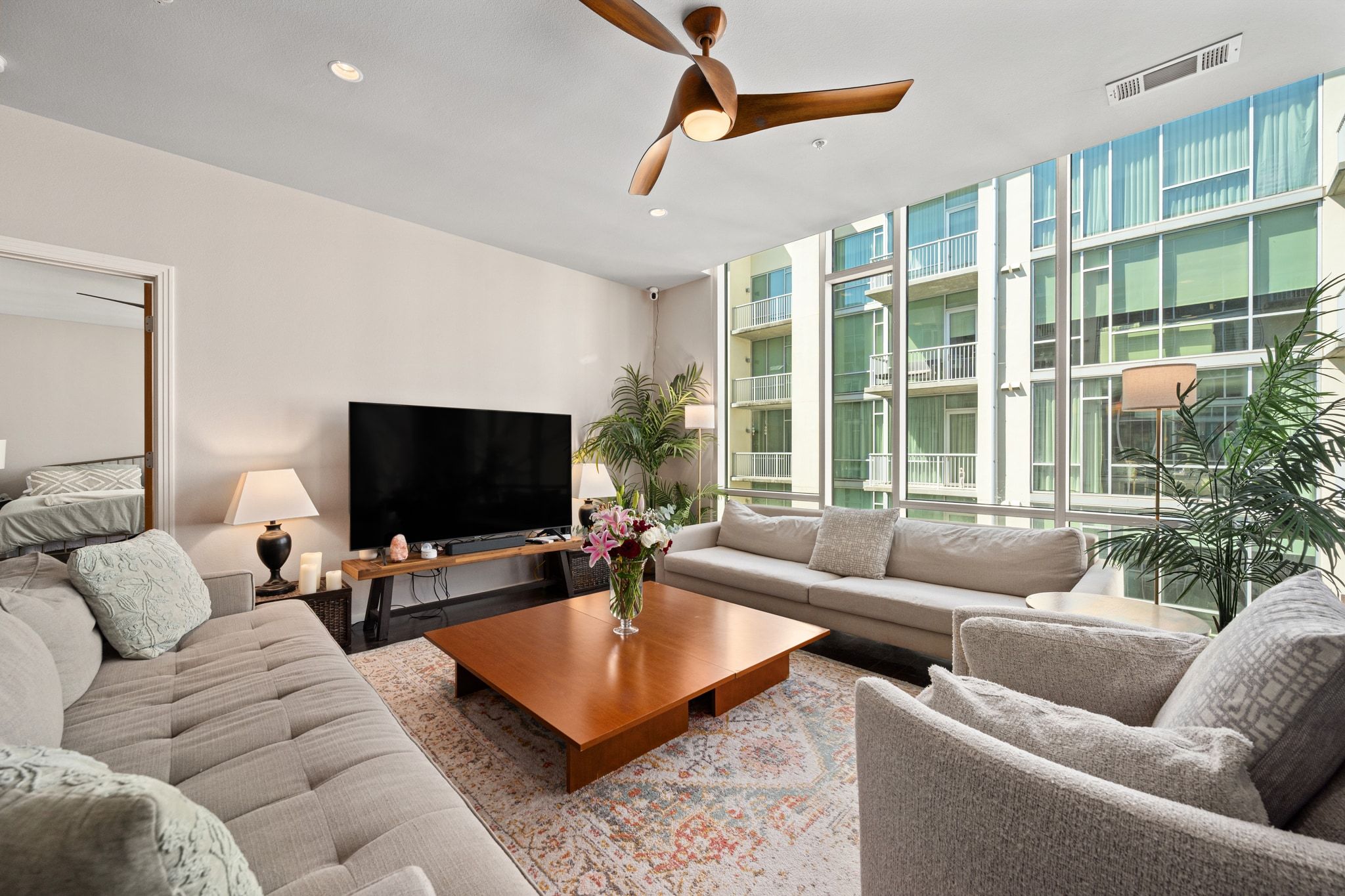 1600 Barton Springs Road, Unit 4401 Austin, TX 78704 - Photo 7 of 34