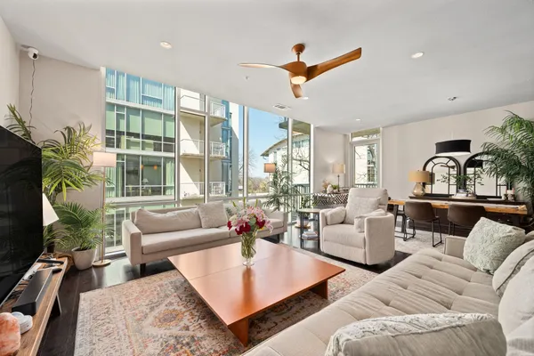 $999,977 | 1600 Barton Springs Road, Unit 4401, Austin, TX 78704