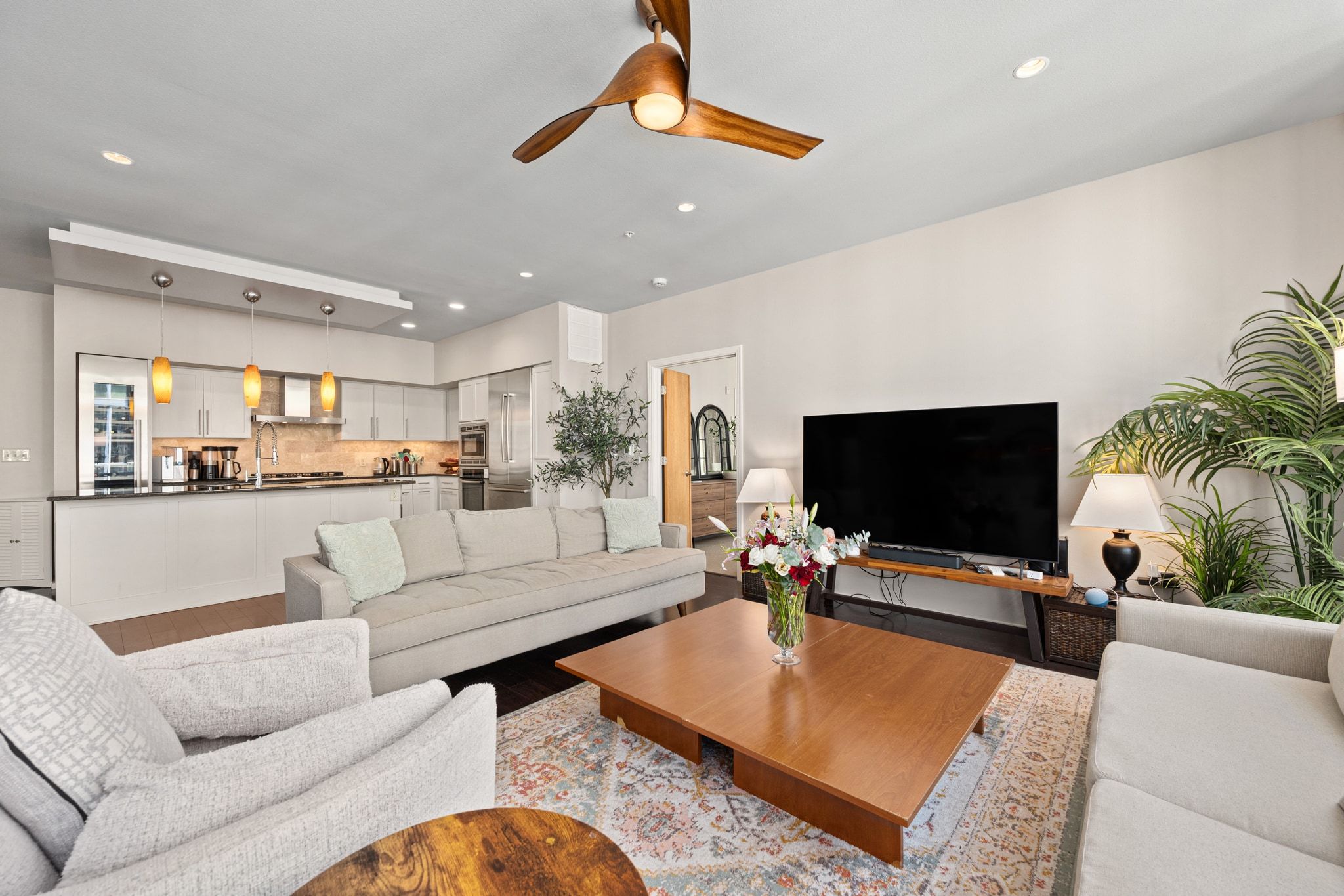 1600 Barton Springs Road, Unit 4401 Austin, TX 78704 - Photo 9 of 34