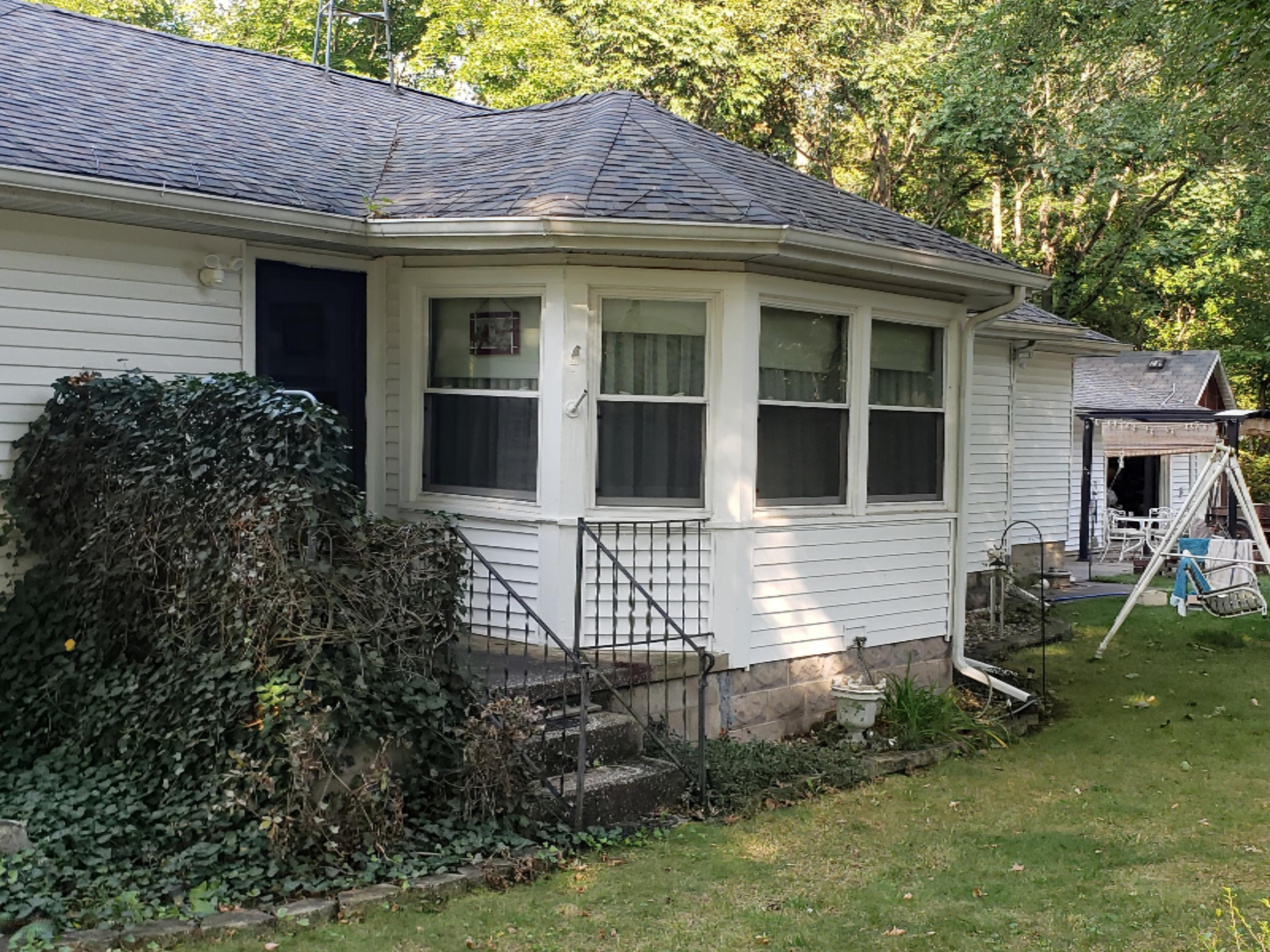 4837 North Coloma Road Coloma, MI 49038 - Photo 2 of 7 20200921_164346