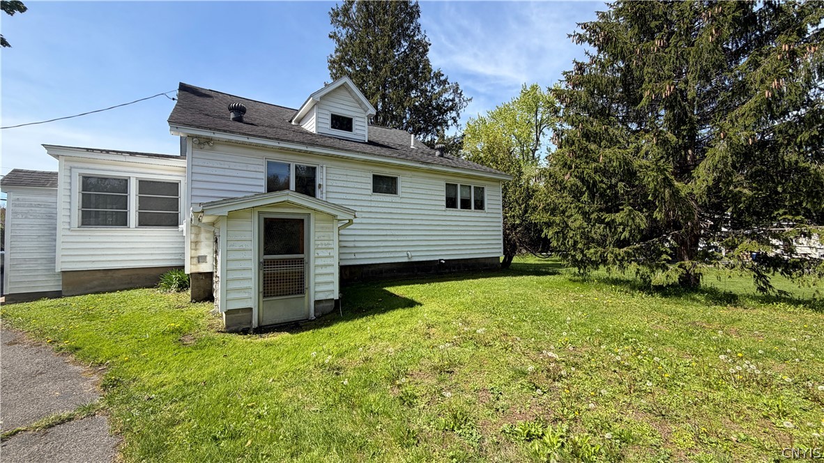 6995 Coleman Mills Road Rome, NY 13440 - Photo 4 of 35