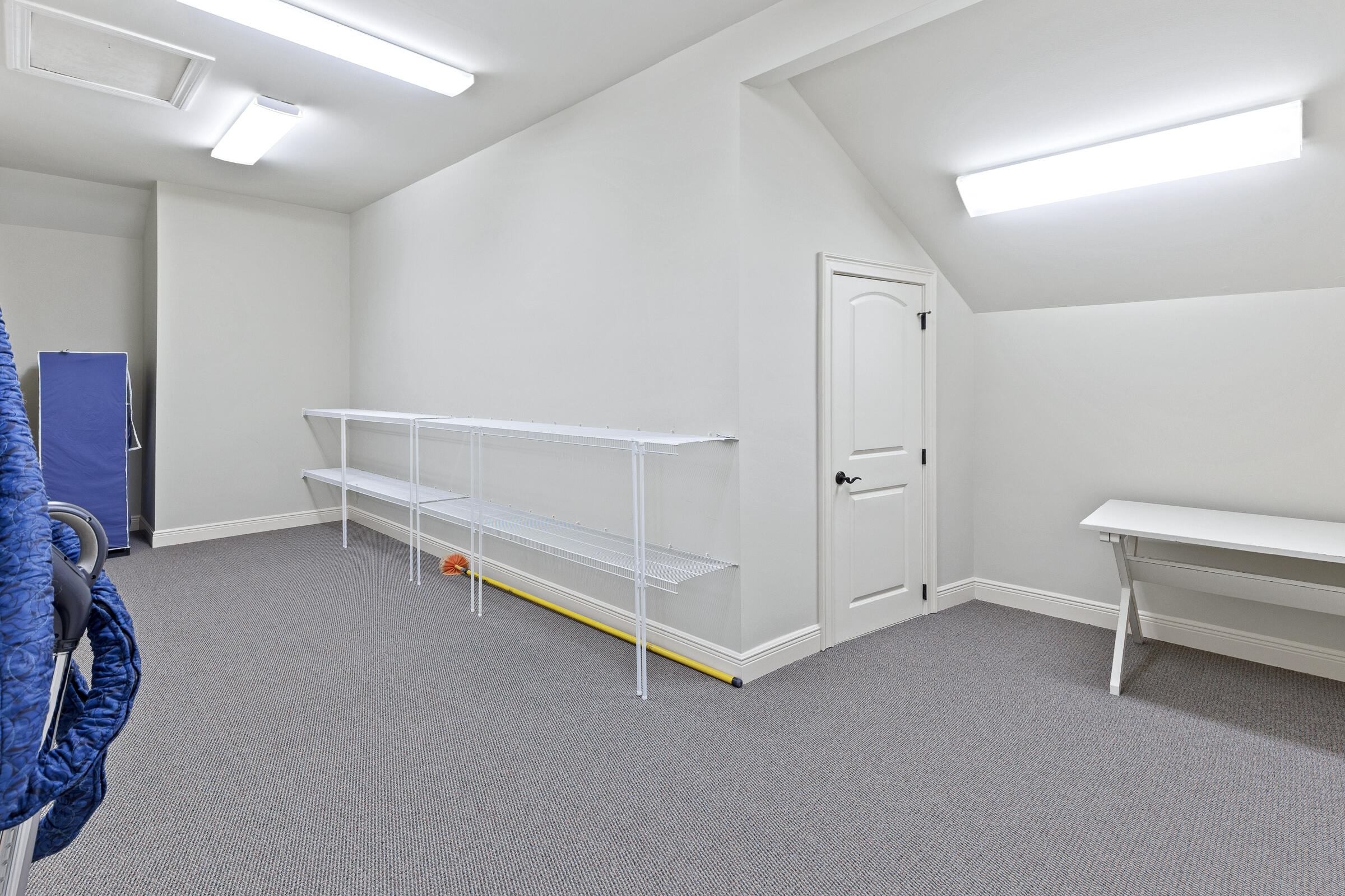 1806 Driftwood Point Road Santa Rosa Beach, FL 32459 - Photo 107 of 142 a view of an empty room