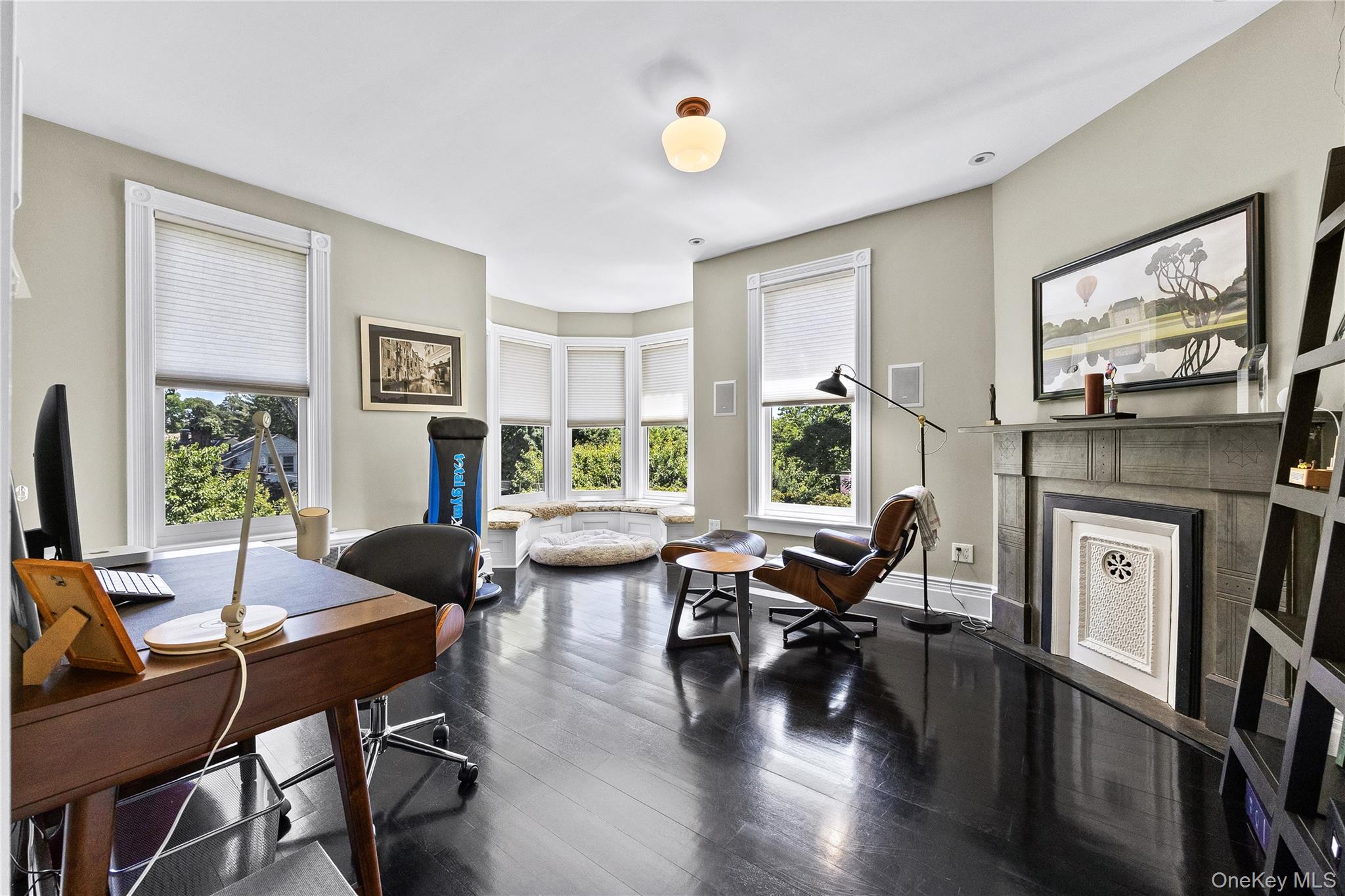 19 Howe Place Bronxville, NY 10708 - Photo 18 of 37 Polished dark wood flooring throughout