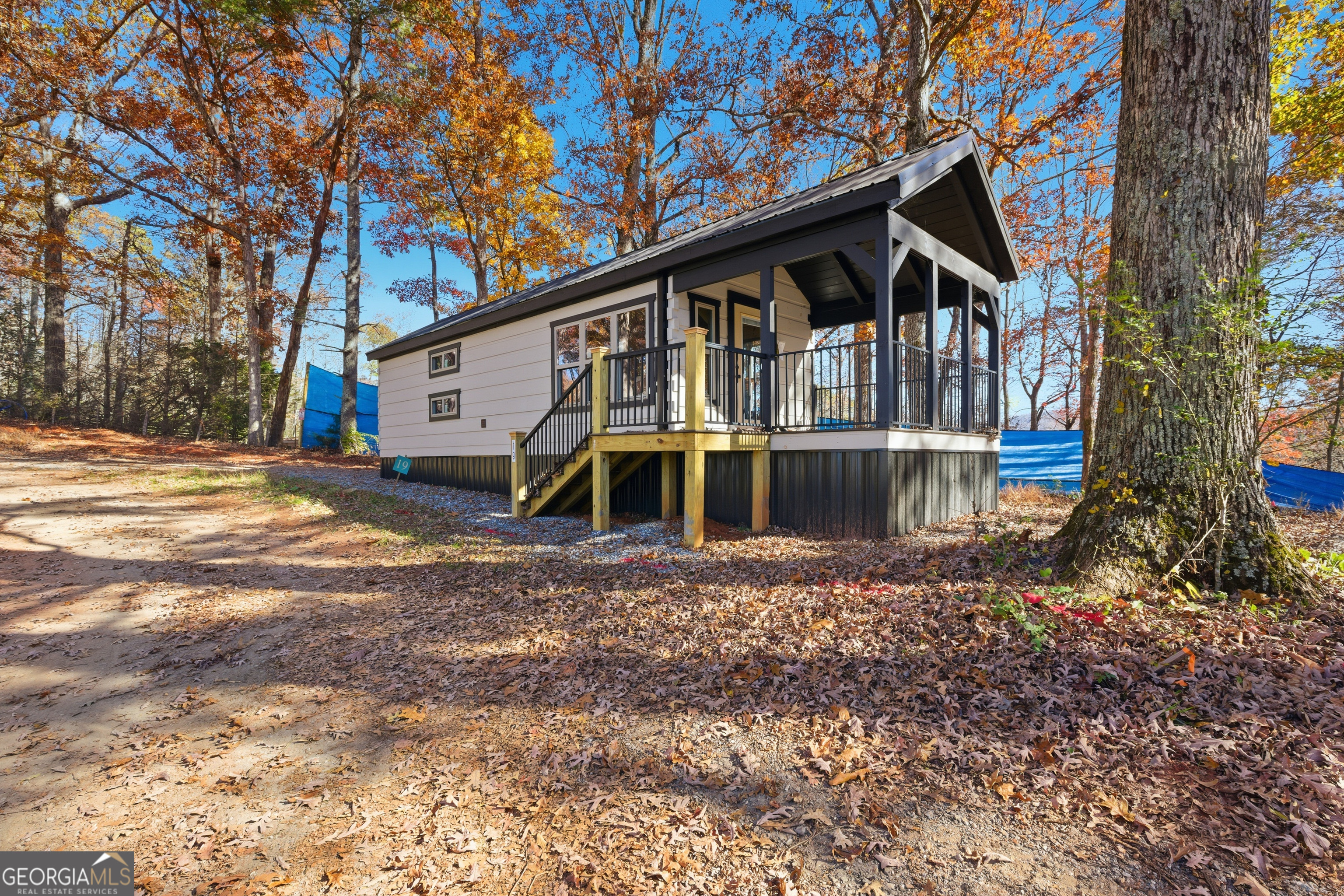 527 Saunders Road, Unit 19 Franklin, NC 28734 - Photo 3 of 17