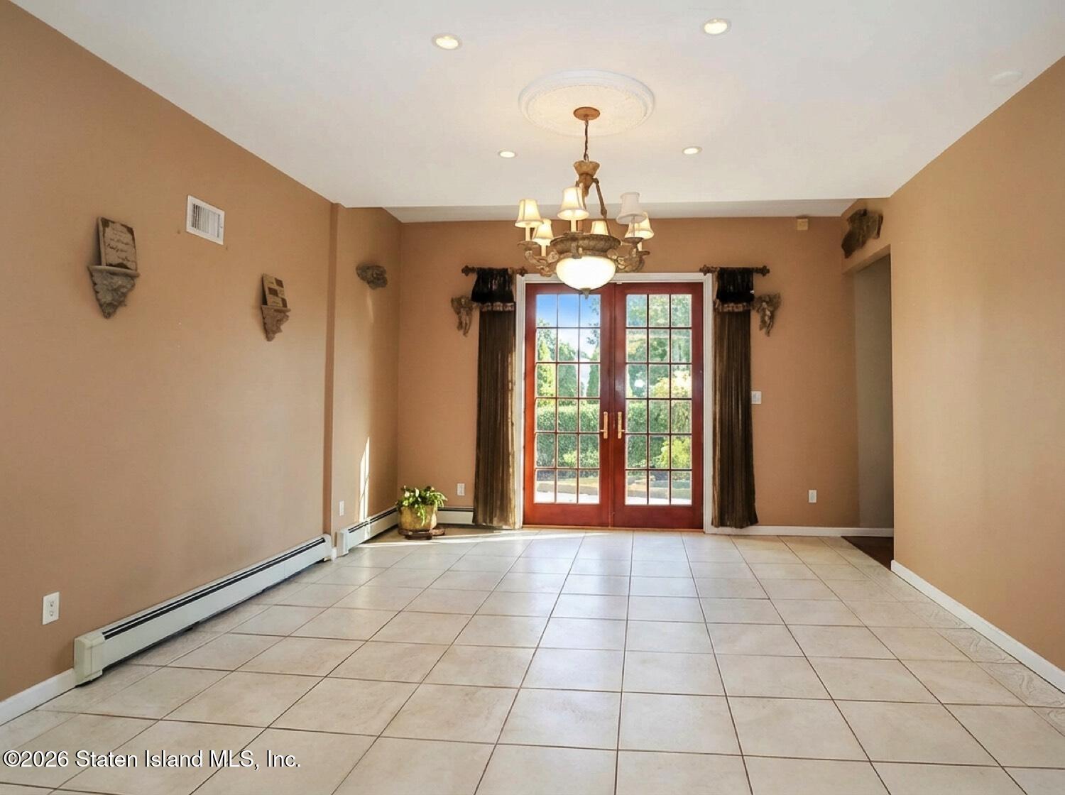 39 Hasbrouck Road Staten Island, NY 10304 - Photo 12 of 64 IMG_7292