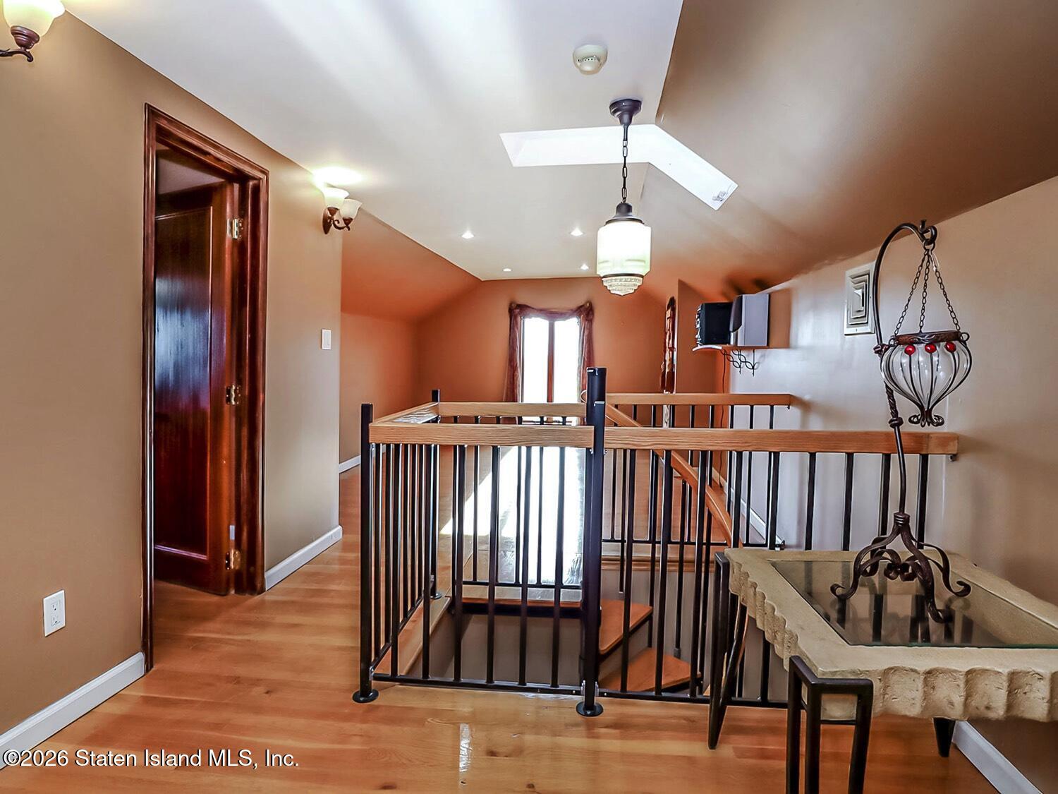 39 Hasbrouck Road Staten Island, NY 10304 - Photo 36 of 64 IMG_7232