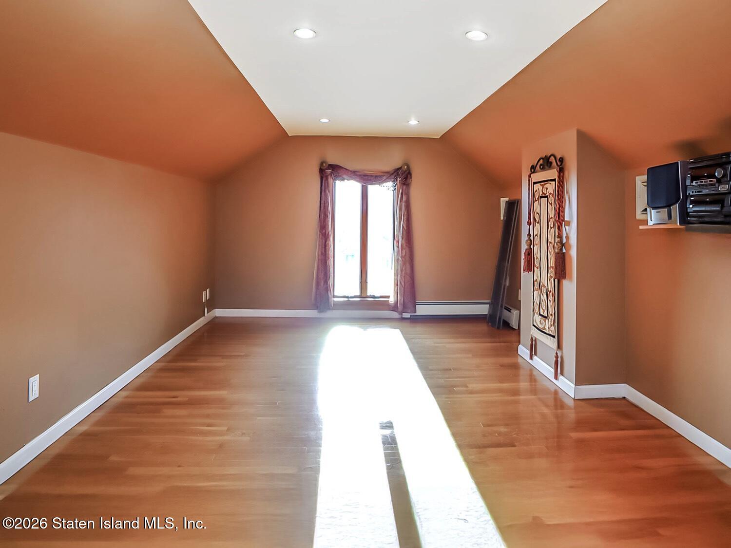 39 Hasbrouck Road Staten Island, NY 10304 - Photo 37 of 64 IMG_7234