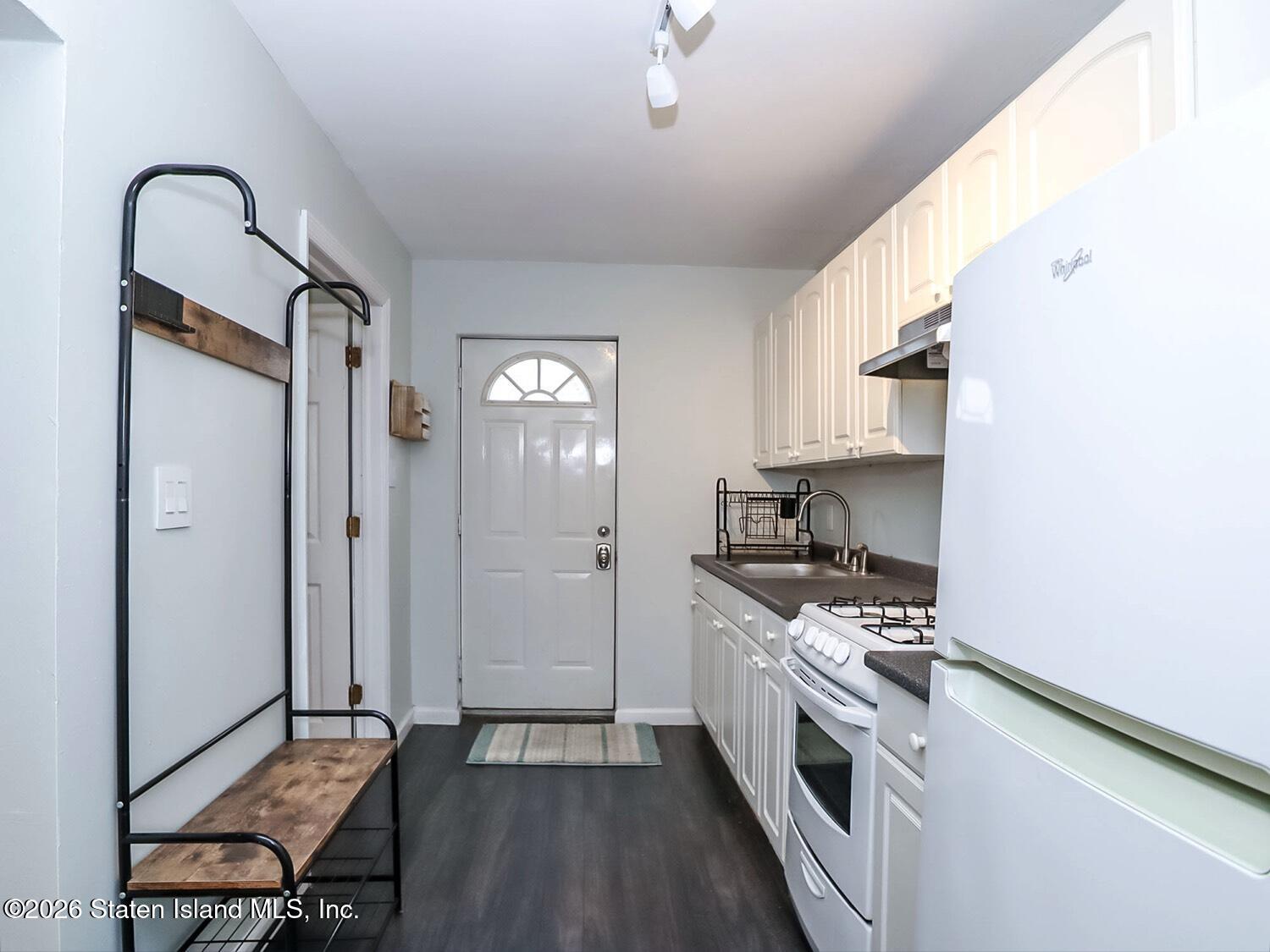 39 Hasbrouck Road Staten Island, NY 10304 - Photo 44 of 64 IMG_7335