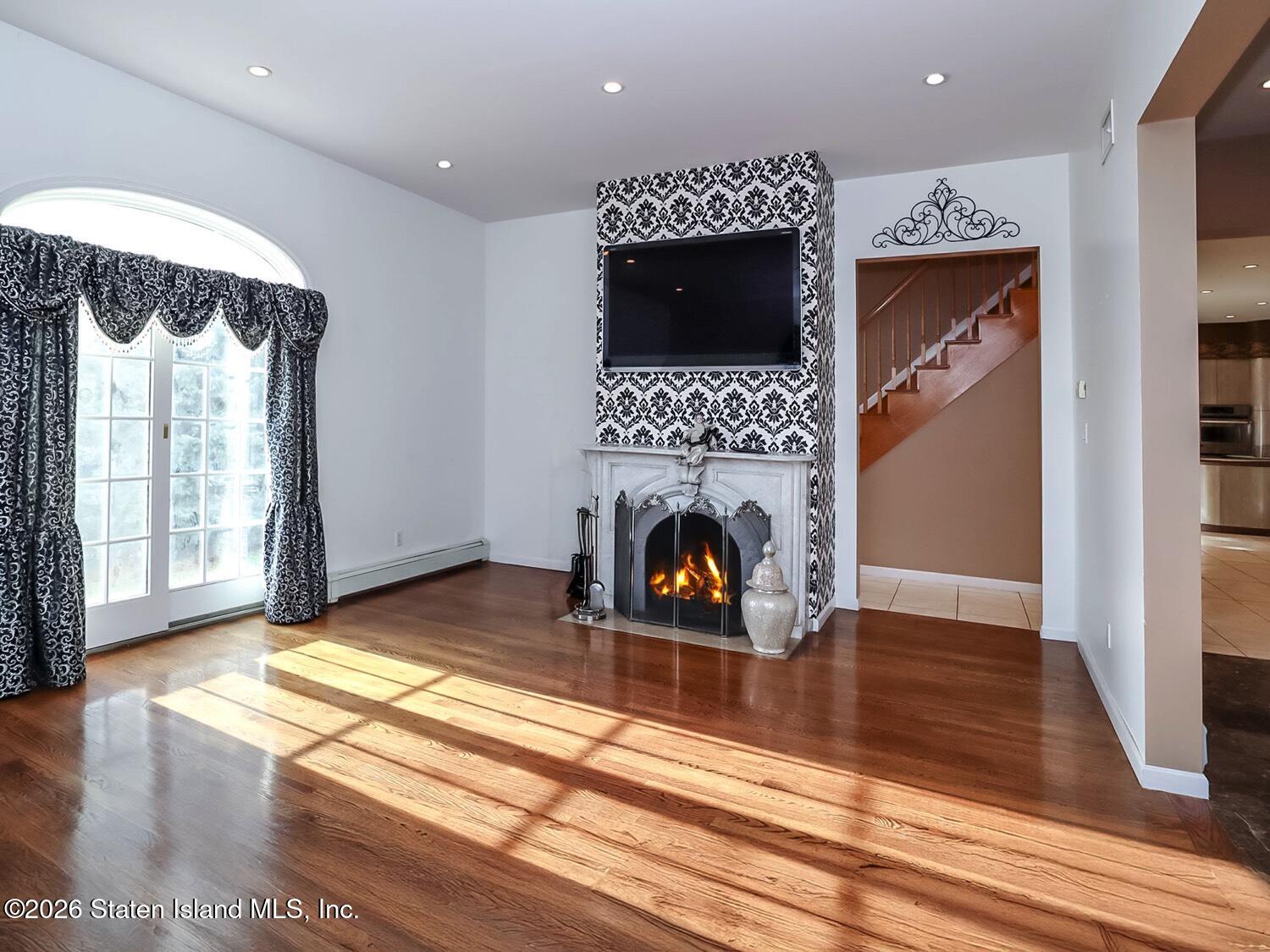 39 Hasbrouck Road Staten Island, NY 10304 - Photo 8 of 64 IMG_7290