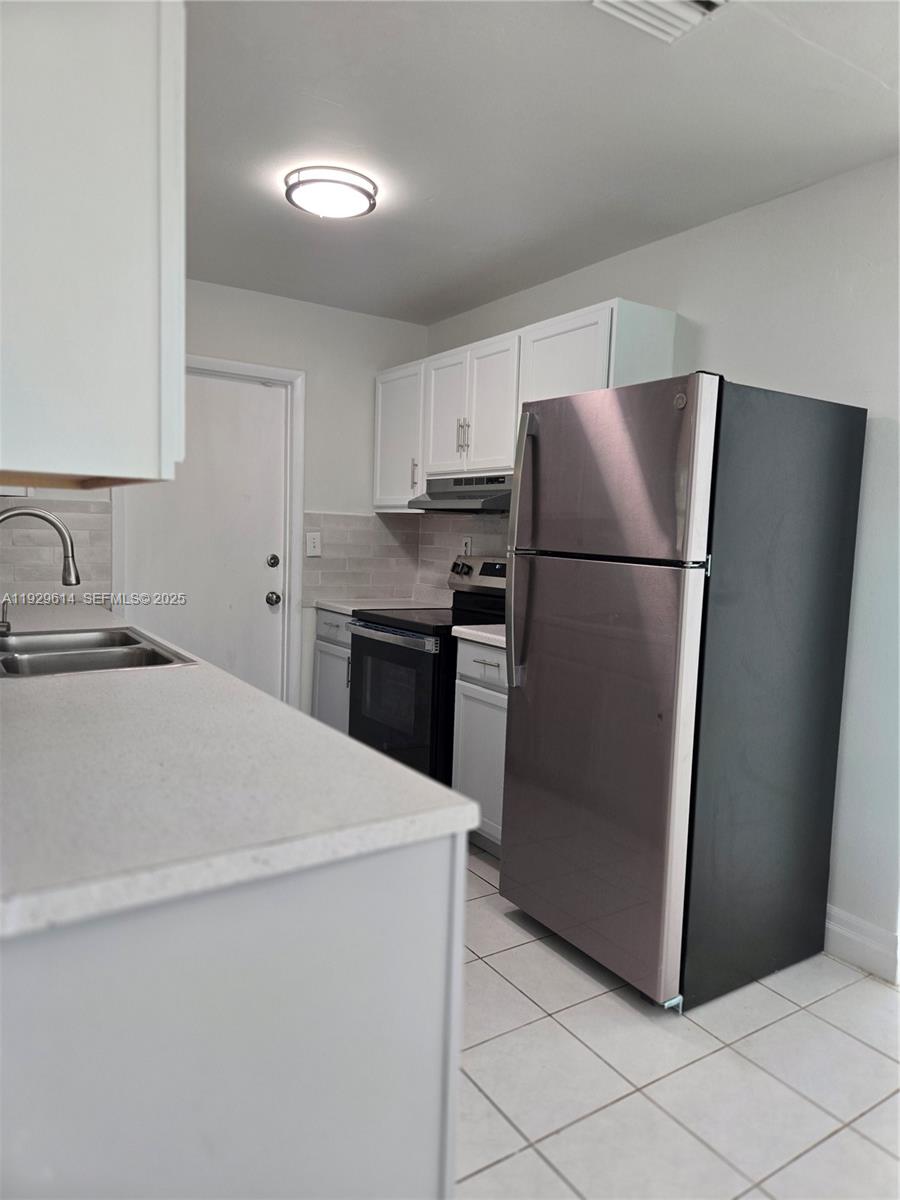 13828 Harrison Street Miami, FL 33176 - Photo 2 of 15