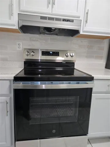 $3,400 | 13828 Harrison Street, Miami, FL 33176