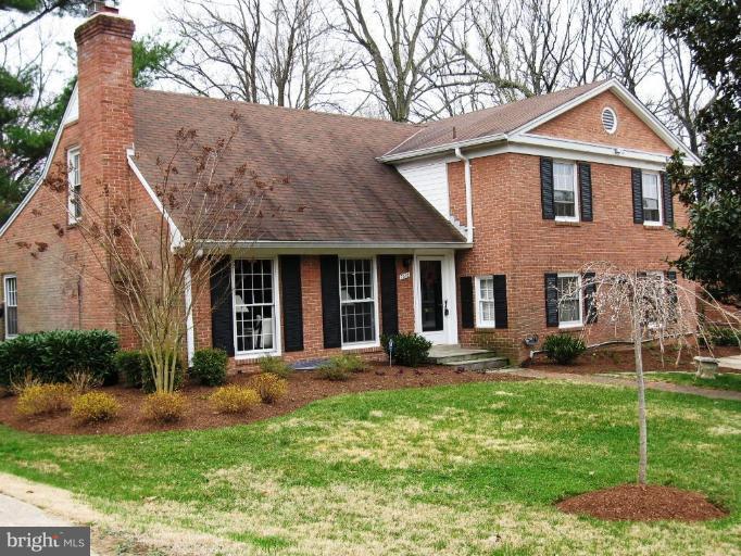 7516 Sebago Road Bethesda, MD 20817 - Photo 1 of 30 Exterior (Main)